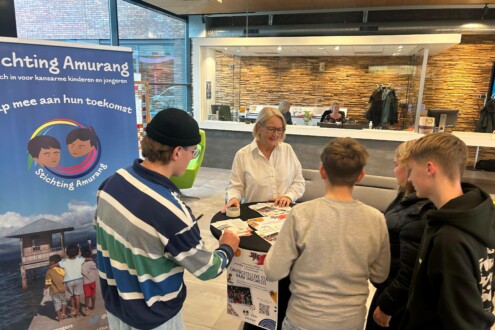 Stagereis stichting Amurang